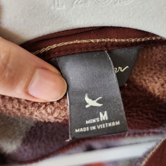 Eddie Bauer Plaid Flannel Shacket Button Down - Picture 4 of 7